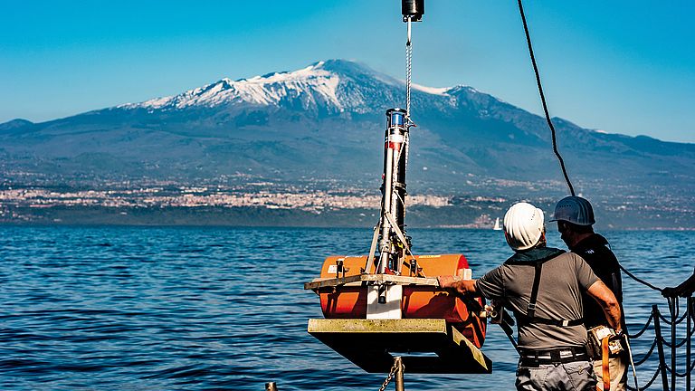 From FS POSEIDON, a survey network is installed to monitor landslides on the eastern flank of Etna.